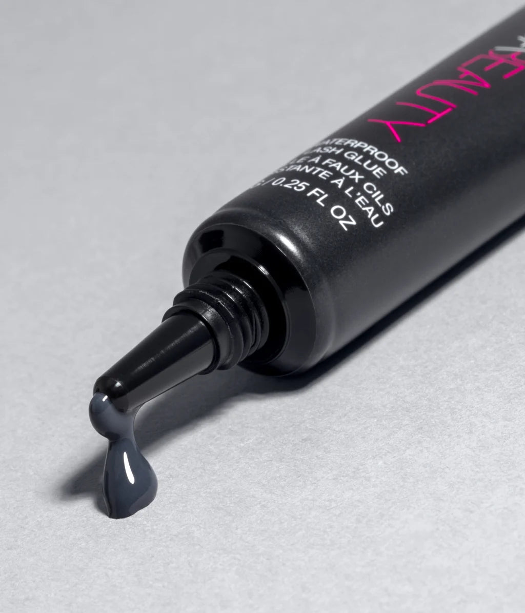 HUDA BEAUTY WATERPROOF LASH GLUE