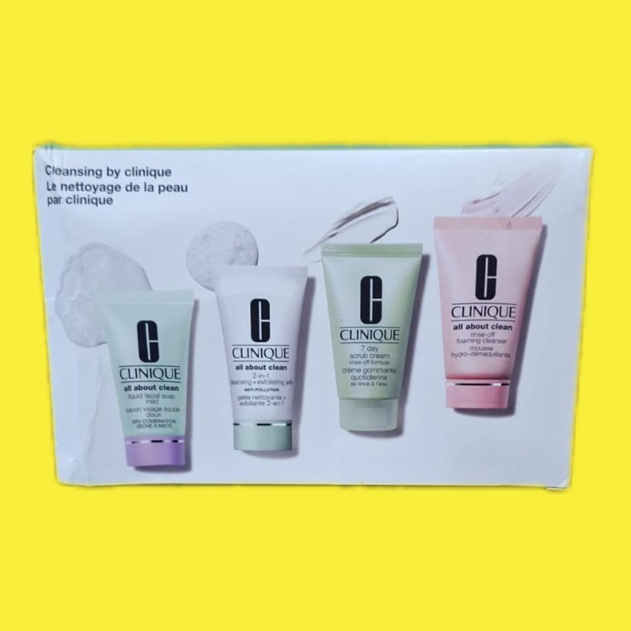 Cleansing By Clinique - 4 Piece Cleansing Set