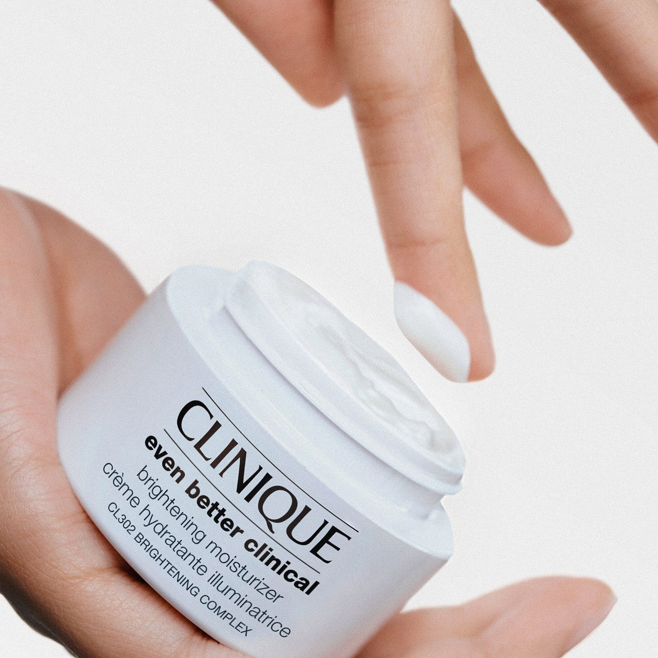 CLINIQUE  Even Better Clinical™ Brightening Moisturizer with Vitamin C 50 ml