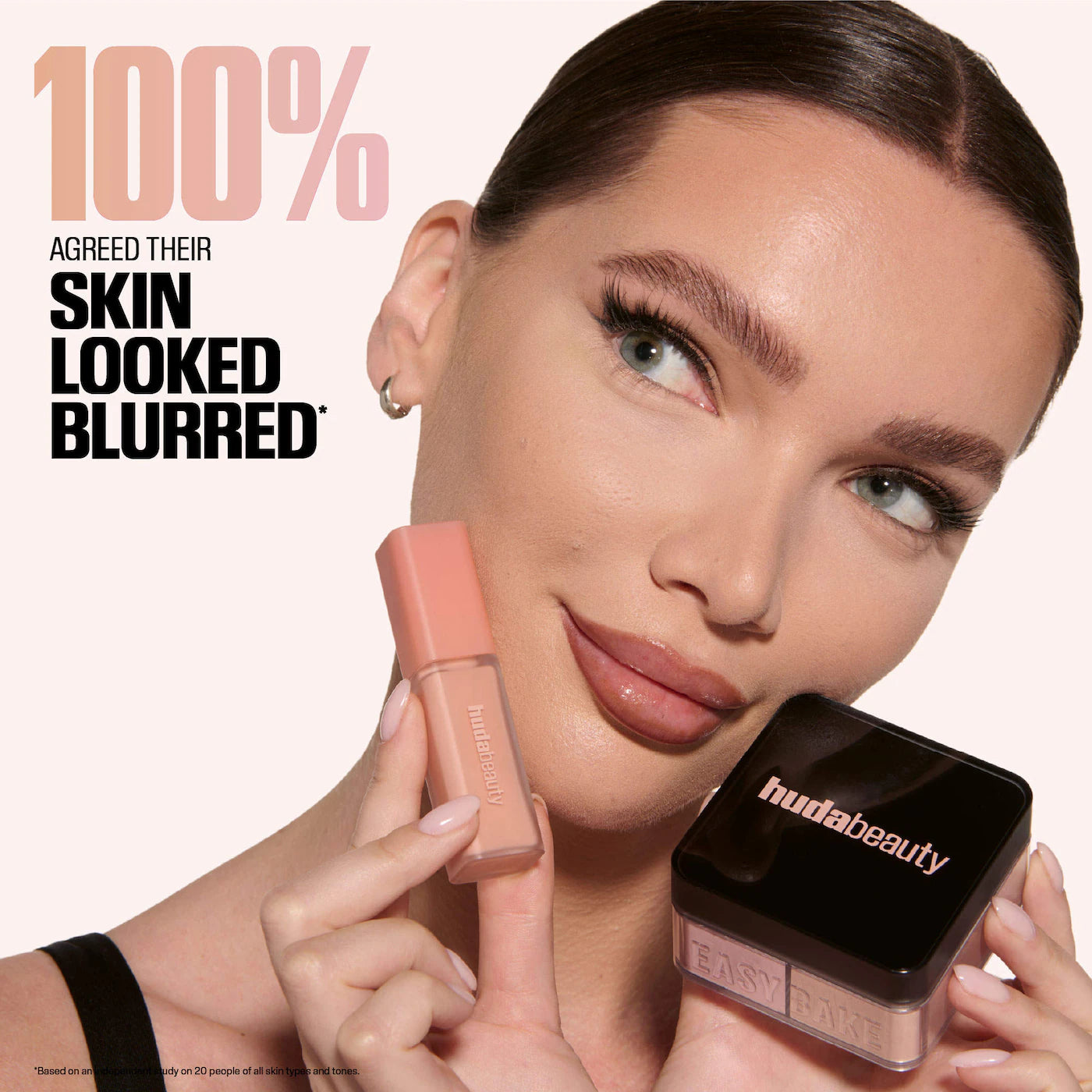 HUDA BEAUTY  Easy Bake Blurring Loose Baking & Setting Powder